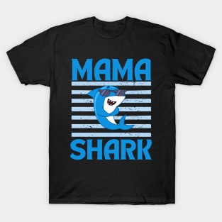 Funny mama shark mothers day gift Cute Cool Summer Momny T-Shirt